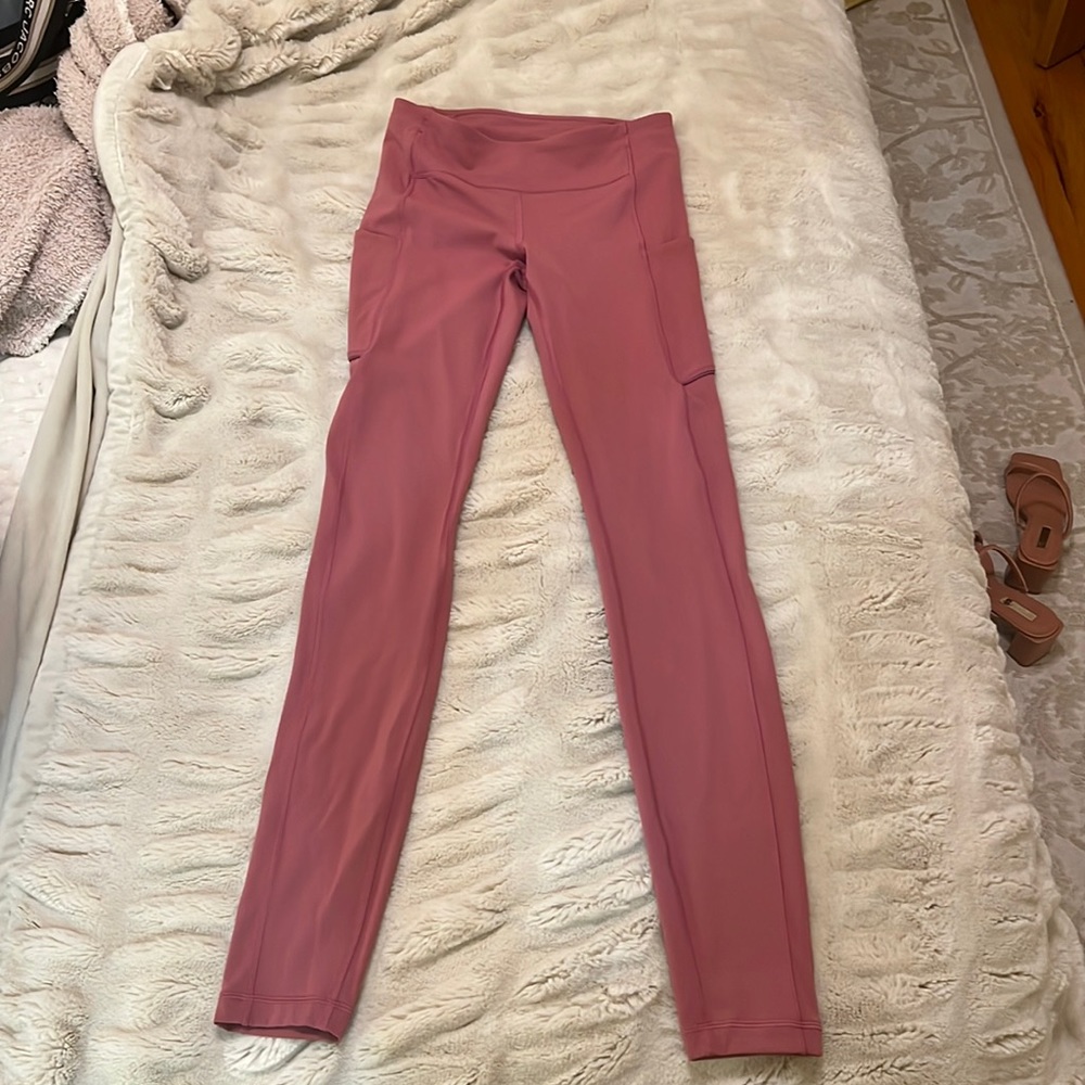 COPY - Size 4 rose lululemon leggings with pockets